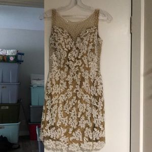 Short dress